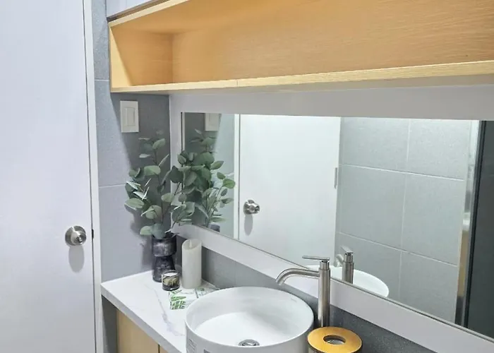 Cozy & Stylish Unit In The Heart Of Cebu