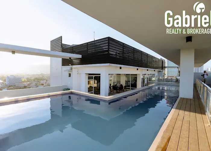 Cozy & Stylish Unit In The Heart Of Cebu